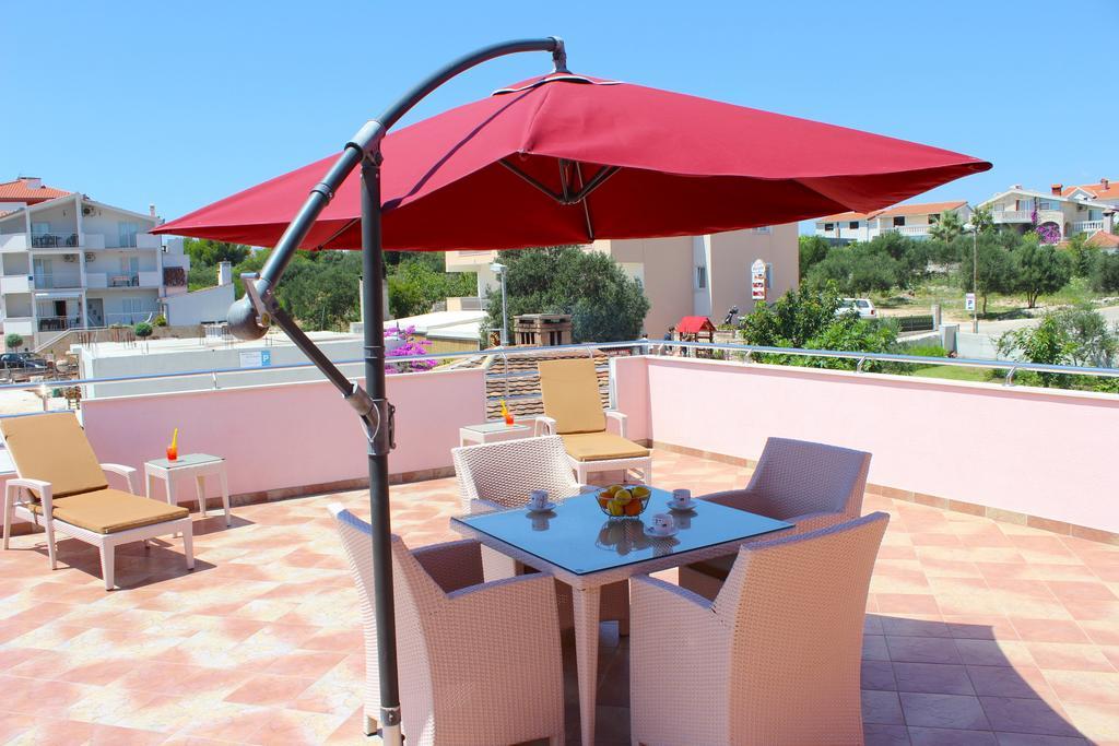 Apartments Stepic Trogir Bilik gambar
