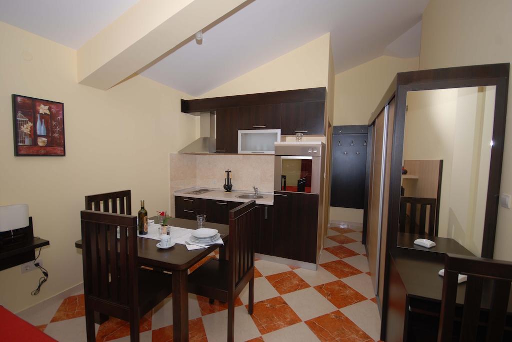 Apartments Stepic Trogir Bilik gambar